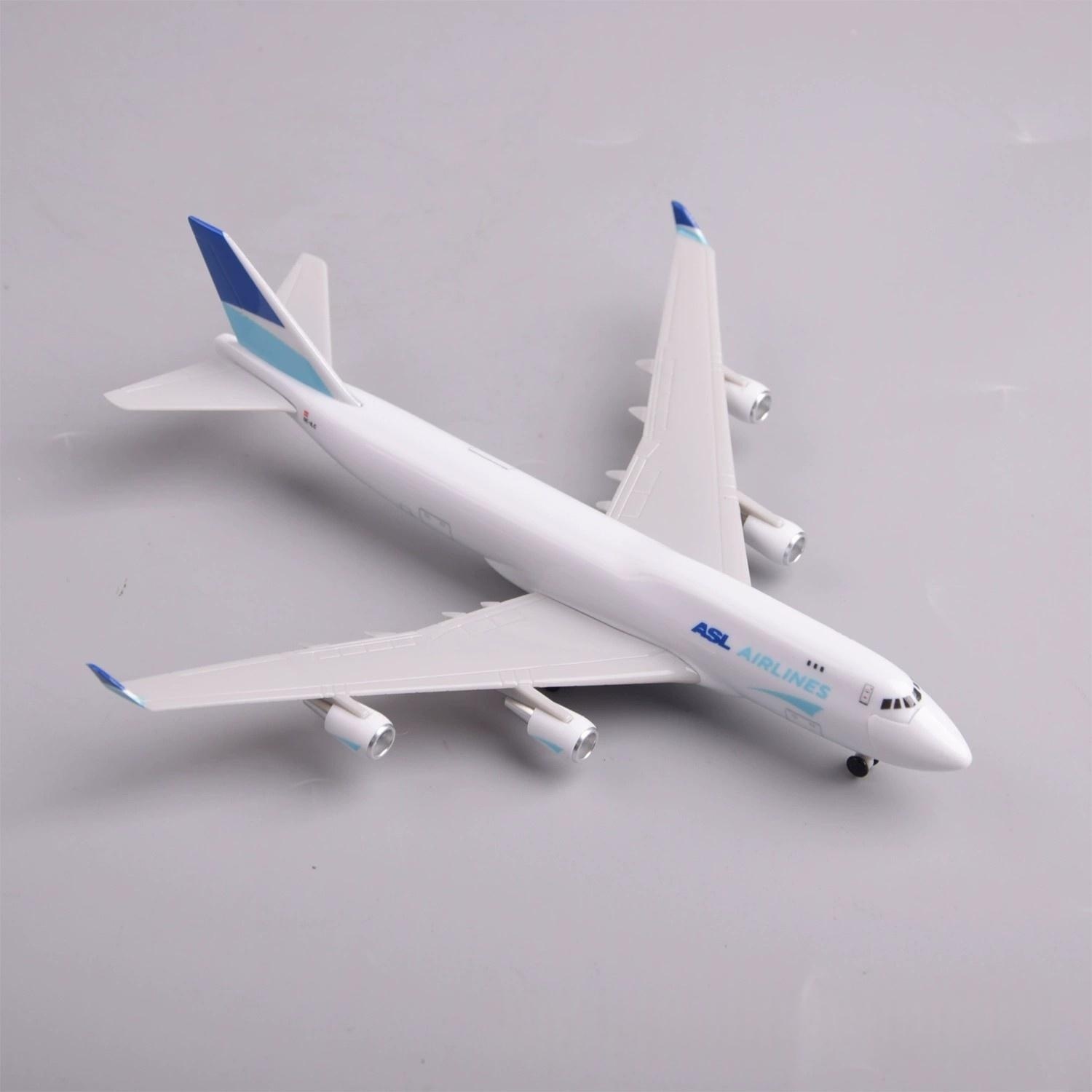 Modelo de Avião em Escala 1:20 - Model Airplane Plastic avaliação e preço